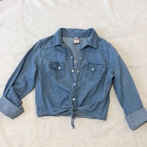 💥💥4/$15💥💥 Half tie shirt ( Denim color)